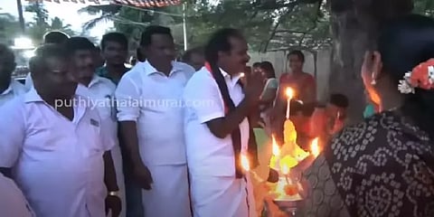 தேர்தல் பிரசாரத்தில் சம்பிரதாயமாக மாறிய "ஆரத்தி" நடைமுறை!