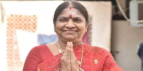 வாக்காளர்களுக்கு பணம் : முன்னாள் அமைச்சர் பா.வளர்மதியின் மகன் மீது வழக்குப்பதிவு