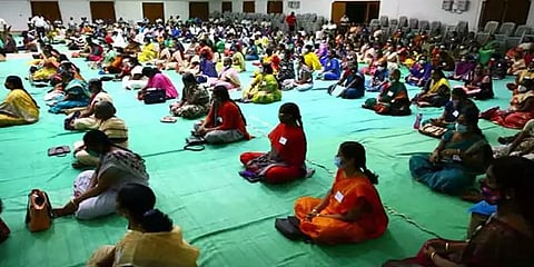 ஆழியாறு அறிவுத் திருக்கோயில்: ஆன்லைன் மூலம் தவம் செய்து உலக சாதனை