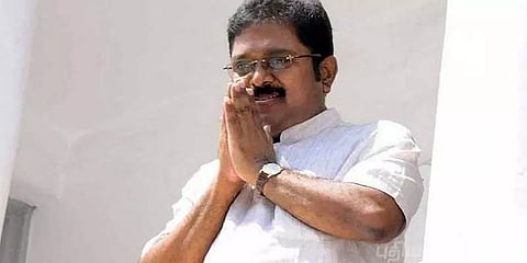 "திண்டுக்கல் சீனிவாசனுக்கு ஓய்வு கொடுப்பது அவசியம்" - டிடிவி தினகரன்