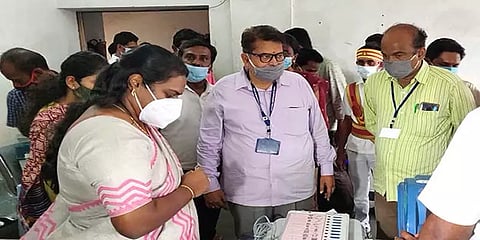 தேர்தல் நிறுத்தப்படுமா? - வதந்திகளை நம்ப வேண்டாம்: திருச்சி மாவட்ட தேர்தல் அதிகாரி தகவல்