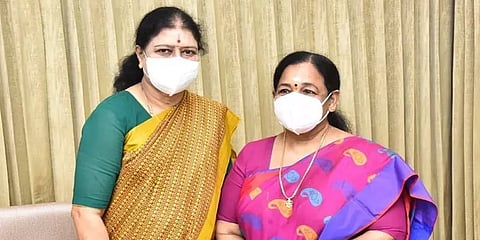 மிக விரைவில் அதிமுக சசிகலாவை நோக்கி வரும். இது காலத்தின் கட்டாயம் - சி.ஆர்.சரஸ்வதி