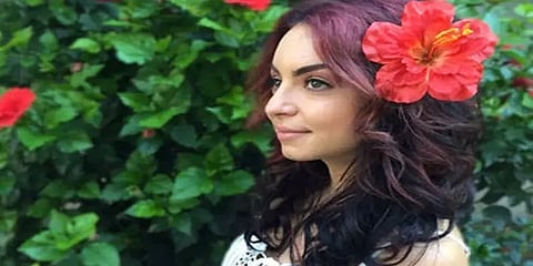 தலைமுடியை வலிமையாக்கும் செம்பருத்தி எண்ணெய் - தயாரிப்பது எப்படி?