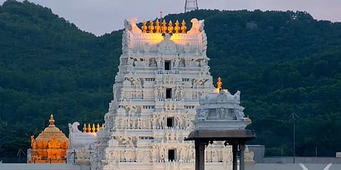 கொரோனா அதிகரிப்பு எதிரொலி: திருப்பதி ஏழுமலையான் கோயிலில் மாற்றங்கள்!