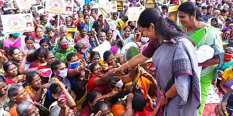 தமிழ்நாட்டுக்கு எதிரான மத்திய பாஜக அரசின் சட்டங்களை தடுப்போம்: கனிமொழி