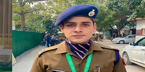 பயிற்சி வகுப்புகளா? சுயமாக படிப்பதா? - சிவில் சர்வீஸ் தேர்வுக்கு ஐபிஎஸ் அதிகாரியின் டிப்ஸ்