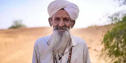 'அவள் எனக்காக திருமணம் செய்து கொள்ளவில்லை!' - நெகிழவைக்கும் 82 வயது முதியவரின் முதல் காதல்