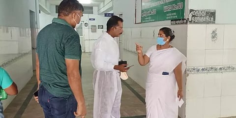 தேர்தல் பார்வையாளருக்கு கொரோனா: முன்னுதாரண செயலால் மக்களை ஈர்த்த மதுரை ஆட்சியர்!