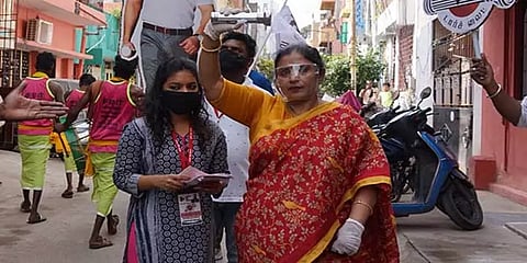 தொகுதி மக்களின் பிரச்னைகளை தீர்த்து வைப்பேன் : ஸ்ரீபிரியா இறுதிகட்ட பரப்புரை