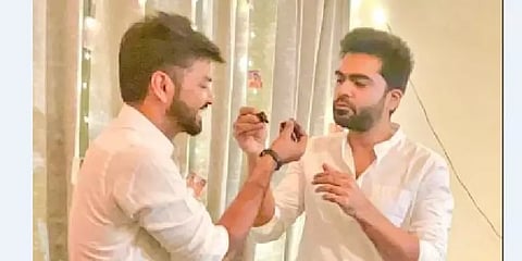 நடிகர் ஜெய் பிறந்தநாள் கொண்டாட்டம்... சிலம்பரசன் நேரில் வாழ்த்து!