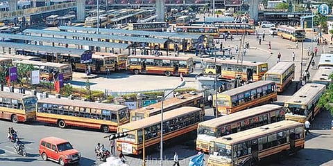 கொரோனா கட்டுப்பாடு எதிரொலி: சென்னையில் கூடுதலாக 400 அரசு பேருந்துகள் இயக்கம்