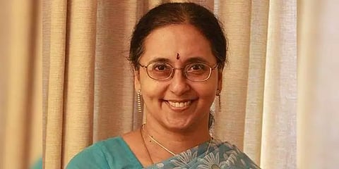 பசுமை தீர்ப்பாயத்தின் உறுப்பினராக கிரிஜா வைத்தியநாதன் நியமனத்திற்கு இடைக்காலத்தடை!