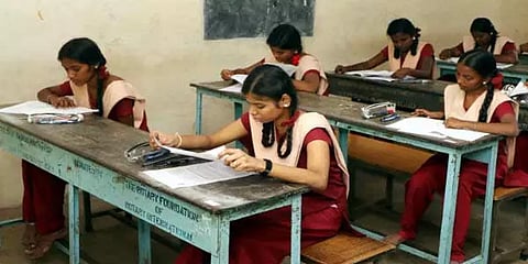 9, 10 ஆம் வகுப்பு மாணவர்களுக்கு திறனறி தேர்வு - தமிழக அரசு முடிவு