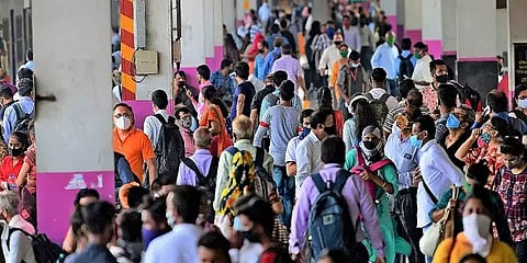 கொரோனா பாதிப்பில் 3 மாநிலங்களின் 50 மாவட்டங்களில் மோசமான நிலை: மத்திய அரசு எச்சரிக்கை