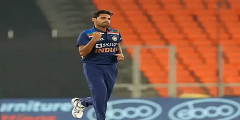 மார்ச் மாதத்தின் சிறந்த வீரர்... புவனேஷ்வர் குமாரை தேர்வு செய்தது ஐசிசி!