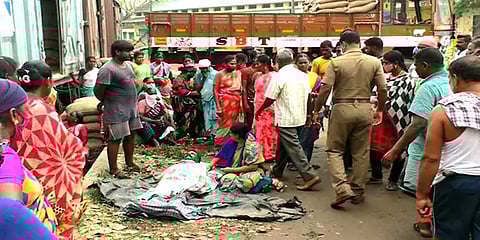 ஆவடி: இந்திய உணவு கழகத்தில் மூட்டை தூக்கும் போதே தொழிலாளி மயங்கி விழுந்து உயிரிழப்பு