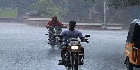 நெல்லை, தூத்துக்குடி, கன்னியாகுமரியில் மழைக்கு வாய்ப்பு - சென்னை வானிலை ஆய்வு மையம்