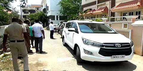 ஓசூர்: தொழிலதிபர் வீட்டில் 700 சவரன் தங்க நகை, 40 கிலோ வெள்ளி பொருள்கள் கொள்ளை