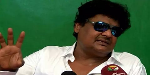 “தடுப்பூசியை கட்டாயப்படுத்தக்கூடாது என்றுதான் சொன்னேன்” -முன்ஜாமீன் கோரும் மன்சூர் அலிகான்