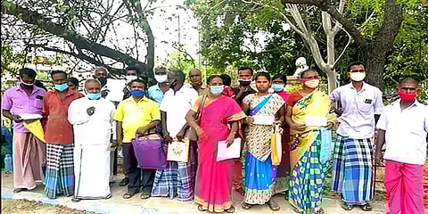 ’நிவாரண காசோலையில் பணம் இல்லை’ -பட்டாசு ஆலை விபத்தில் பாதிக்கப்பட்டோர் ஆட்சியரிடம் மனு