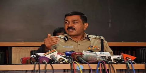 “கண்ணியமாக நடந்து கொள்ளுங்கள்" இரவு ஊரடங்கு பணி போலீஸாருக்கு காவல் ஆணையர் அறிவுரை