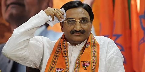 மத்திய கல்வித்துறை அமைச்சர் ரமேஷ் பொக்ரியாலுக்கு கொரோனா தொற்று உறுதி