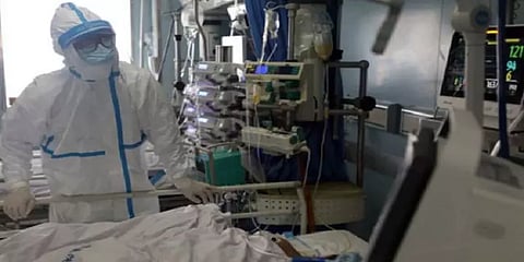 அரசு ராஜிவ்காந்தி மருத்துவமனையில் குவியும் நோயாளிகள் - நிரம்பும் ஆக்சிஜன் படுக்கைகள்