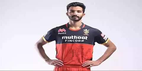 கொரோனாவில் இருந்து மீண்டு வந்து சதம் விளாசிய தேவ்தத் படிக்கல்! குவியும் பாராட்டுகள்