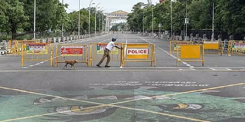 திரையரங்குகள், பார்களுக்கு அனுமதியில்லை - தமிழகத்தில் புதிய கட்டுப்பாடுகள் அறிவிப்பு