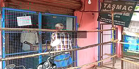 பெரம்பலூர்: டாஸ்மாக் பாரில் தகராறு: பார் உரிமையாளரின் மண்டை உடைப்பு!