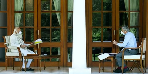 கொரோனா பேரிடர் மேலாண்மையில் படைகள் தீவிரம்: பிரதமரிடம் ராணுவ தலைமைத் தளபதி விளக்கம்