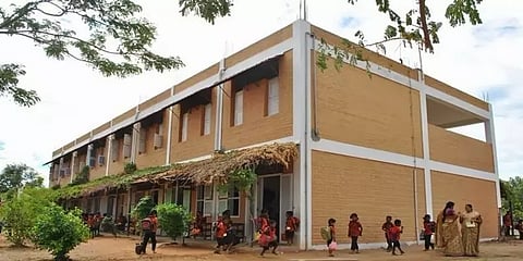 ”ஈஷா வித்யா பள்ளி வளாகங்களை கொரோனா மையங்களாக பயன்படுத்திக்கொள்ளுங்கள்” - ஜகி வாசுதேவ்