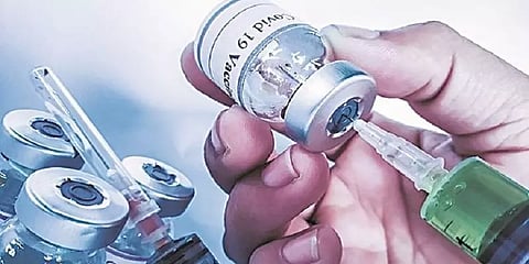 18 வயதுக்கு மேற்பட்டவர்கள் தடுப்பூசி - ஆன்லைனில் பதிவுசெய்யும் முறை தொடங்கியது