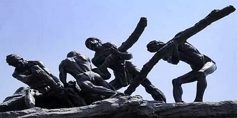 “உலகை வாழ வைக்கும் உழைப்பாளிகள்” அரசியல் கட்சி தலைவர்கள் மே தின வாழ்த்து..!