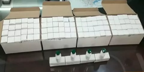 ஆந்திராவில் அரசுப் பேருந்தில் கடத்தப்பட்ட ரெம்டெசிவிர் மருந்து பறிமுதல்