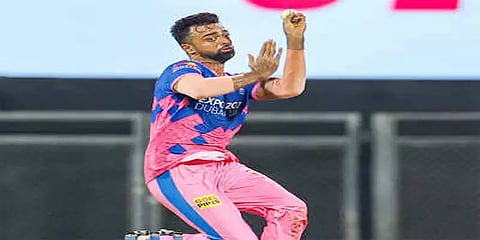 ஐபிஎல் ஊதியத்தில் 10 சதவிதத்தை கொரோனா நிவாரண பணிகளுக்கு வழங்கிய உனட்கட்!