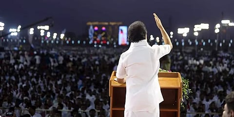 தமிழகத் தேர்தல் முடிவுகள்: திமுக கூட்டணி 153; அதிமுக கூட்டணி 80 இடங்களில் முன்னிலை