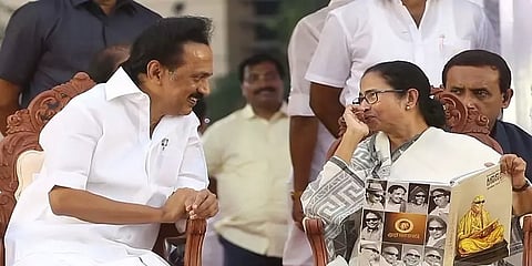மீண்டும் ஆட்சியை பிடிக்கும் மம்தா பானர்ஜி, பினராயி விஜயனுக்கு மு.க.ஸ்டாலின் வாழ்த்து