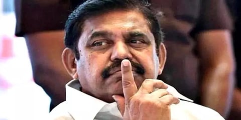 சேலம்: எடப்பாடி பழனிசாமியுடன் வெற்றி பெற்ற முன்னாள் அமைச்சர்கள் ஆலோசனை