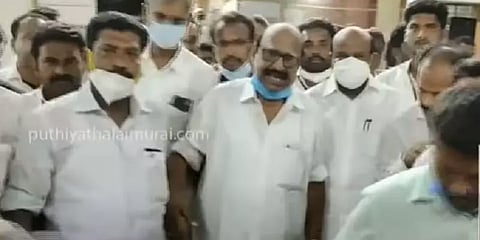 "சோழர்காலத்து ஏரிகளை தூர்வாருவதே தலையாய பணி'' - அரியலூர் மதிமுக எம்எல்ஏ வாக்குறுதி!