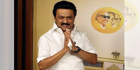 நாளை ஆளுநரை சந்தித்து ஆட்சியமைக்க உரிமை கோருகிறார் மு.க.ஸ்டாலின்