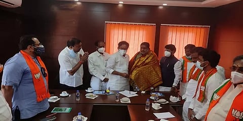 புதுச்சேரி: பாஜகவிற்கு துணை முதல்வர் பதவி உட்பட மூன்று அமைச்சர்கள்!