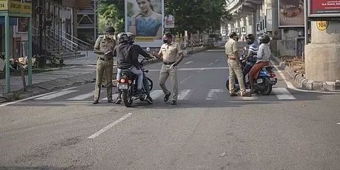 கேரளாவில் இன்று முதல் முழு ஊரடங்கு அமல்!