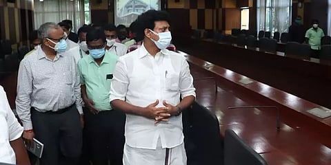 12 ஆம் வகுப்பு பொதுத்தேர்வு குறித்து ஆலோசனை நடத்தி முடிவு : அமைச்சர் அன்பில் மகேஷ்