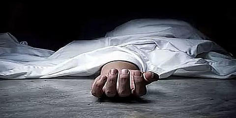 கொரோனா தொற்று: மன உளைச்சலில் இருந்த ஐடி ஊழியர் எடுத்த விபரீத முடிவு