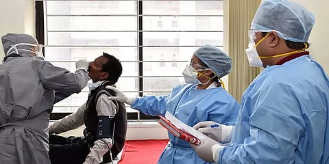 கொரோனா பரவலில் தமிழகம் 3ஆம் இடம் - மத்திய சுகாதாரத்துறை