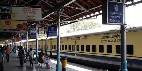 ரயில்வே மருத்துமனைகளில் 86 ஆக்சிஜன் உற்பத்தி நிலையங்கள் அமைக்கப்படும்: மத்திய அரசு