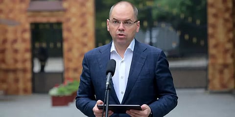 உக்ரைன்: தடுப்பூசி பணிகள் மந்தகதி; சுகாதாரத்துறை அமைச்சர் 'டிஸ்மிஸ்'