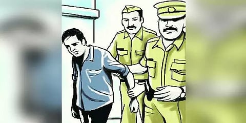 ரெம்டெசிவிர் வழக்கில் கைதானவர்களிடம் ரூ.1 லட்சம் அபகரித்த காவலர்கள் மீது நடவடிக்கை