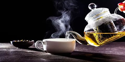 உலக தேநீர் தினம்: நோய்த்தொற்று காலத்தில் இந்த தேநீர்களை மறக்கவேண்டாம்!